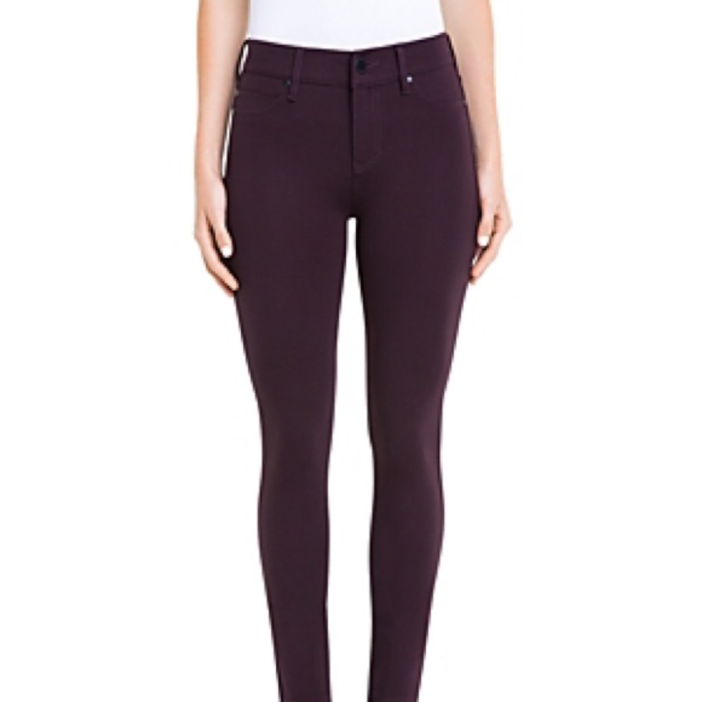 Liverpool Jeans “The Skinny” size 6/28 in Eggplant